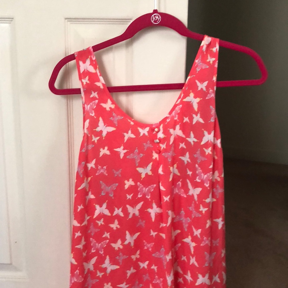 Bright pink butterfly summer tank